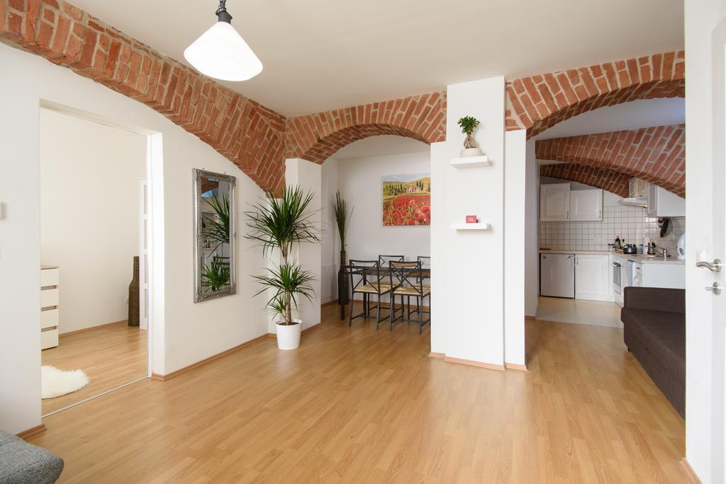 1180 Vienne